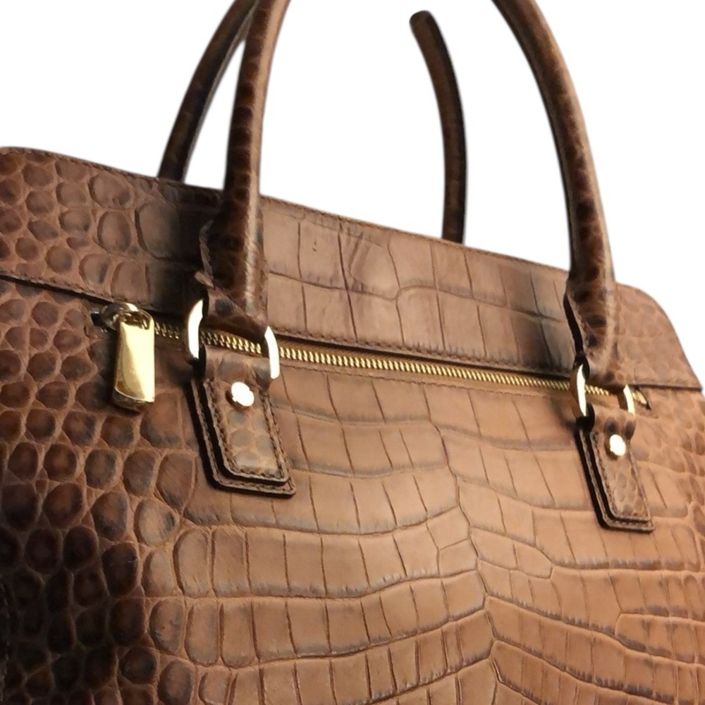 Michael Kors large Astrid handbag in walnut Rolled handles Crossbody strap - Picture 12 of 16